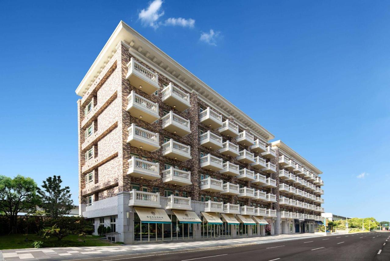 Tryp By Wyndham New Taipei Linkou 新北林口爵怡溫德姆酒店機場捷運mrta9林口站 Zewnętrze zdjęcie